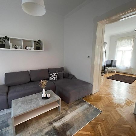 Szeged Apartman Zewnętrze zdjęcie