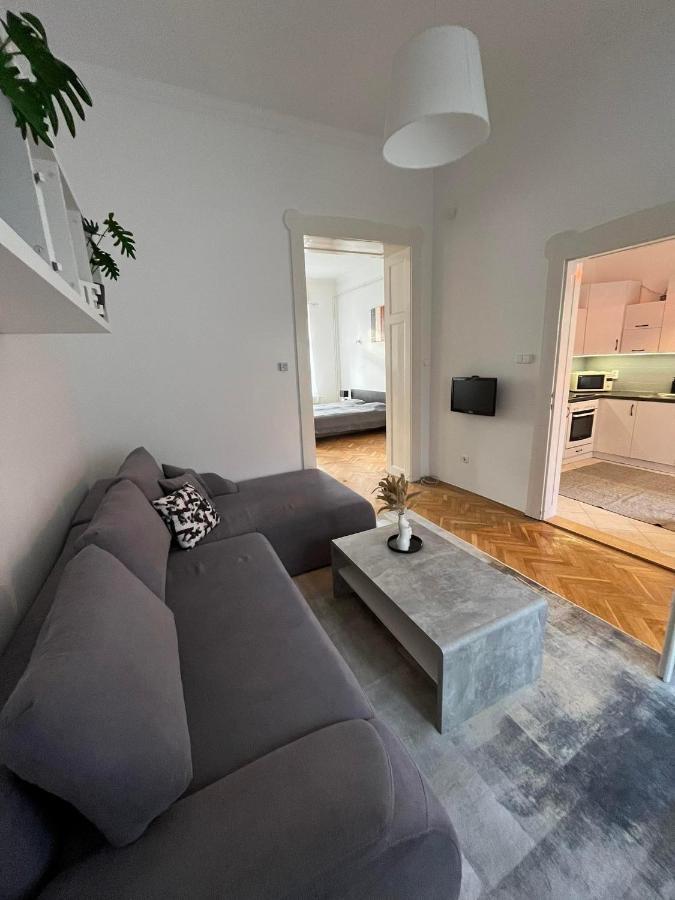 Szeged Apartman Zewnętrze zdjęcie